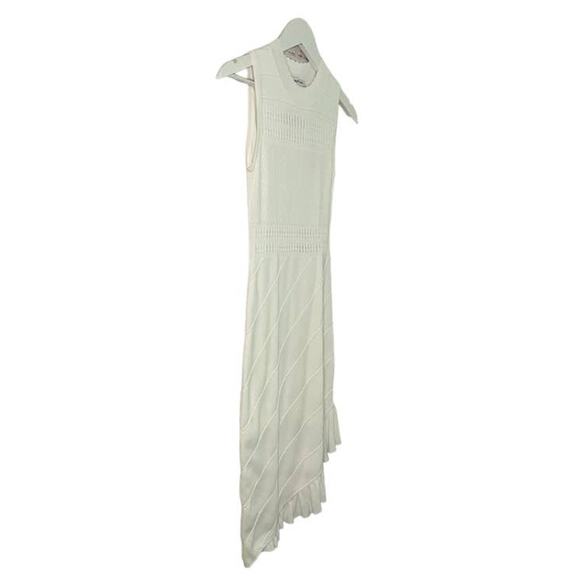 NWT Bebe White Bodycon Scalloped Neckline Mesh Ruffled Diagonal Bottom Dress XS - Picture 5 of 9
